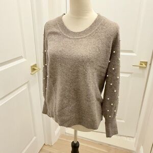LOFT SWEATER PEARL SLEEVE DETAIL MEDIUM